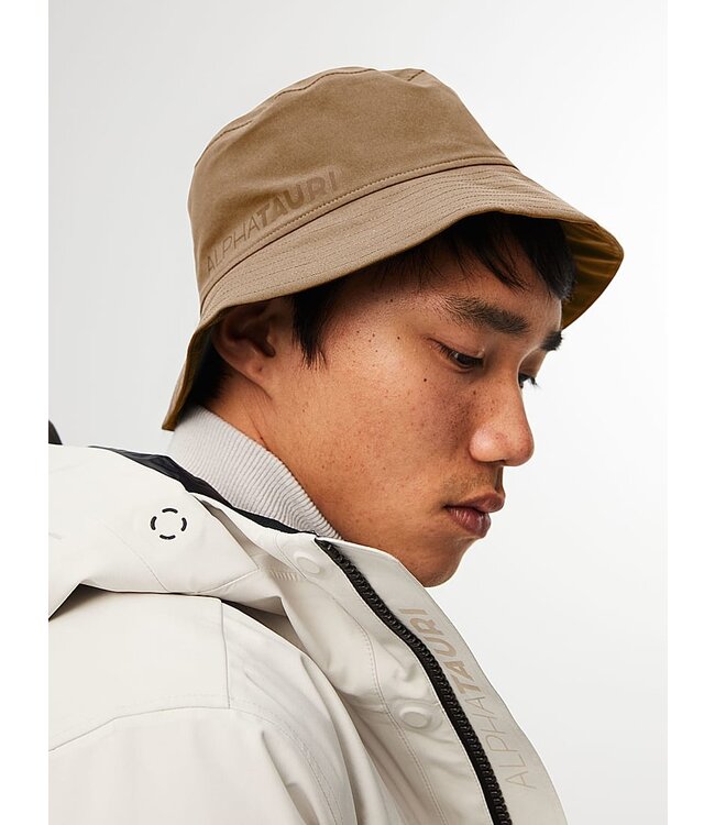 AlphaTauri Hat AVAU V1.Y7.02