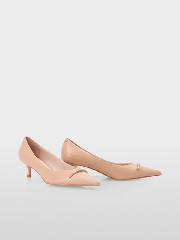Comfortable pumps with stiletto heel