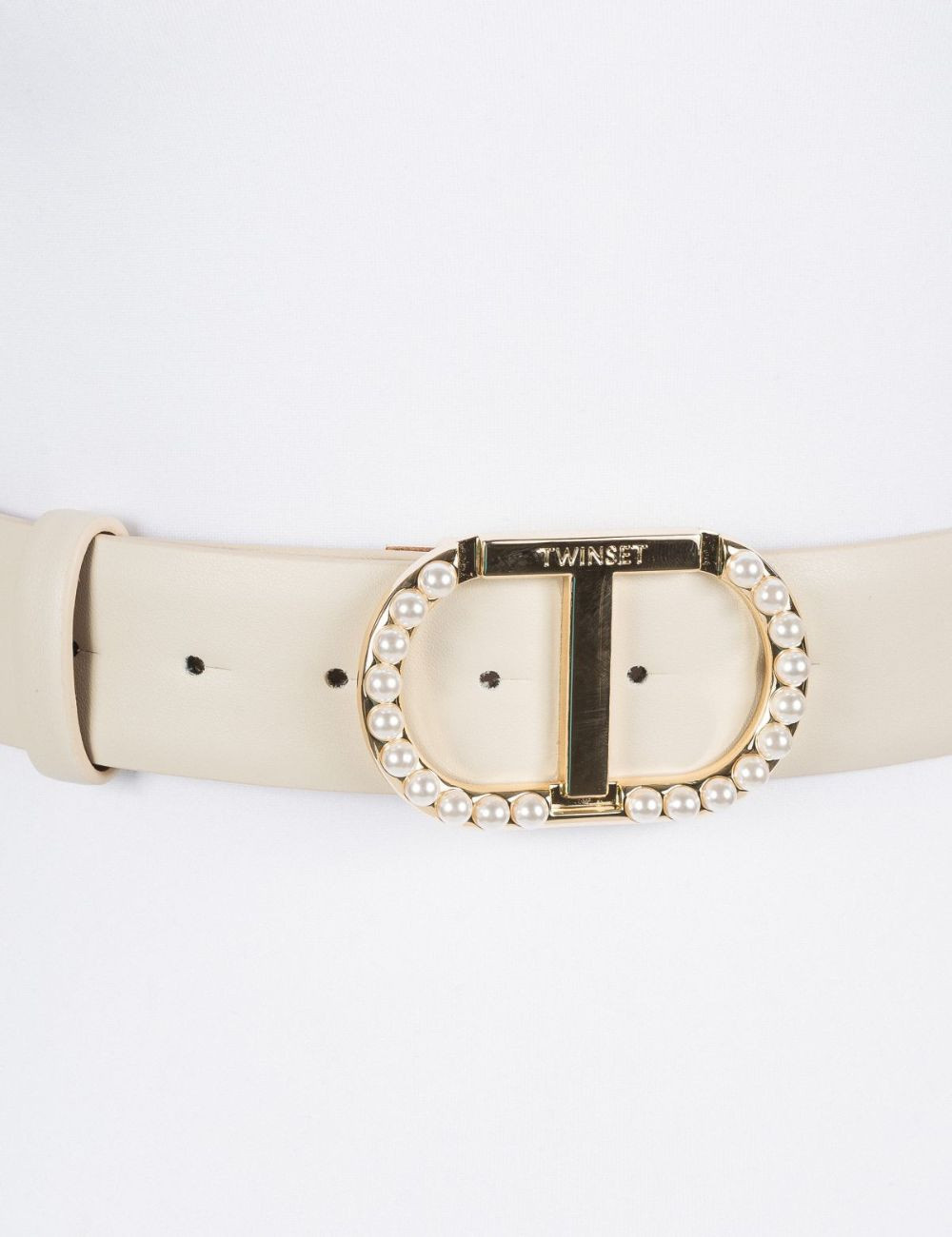 Belt with Oval T buckle with pearls
