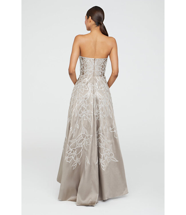 Theia Robe brodée Pamela