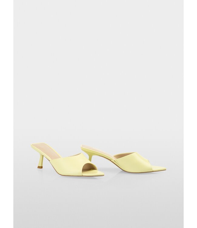 MARC CAIN Mules with kitten heels
