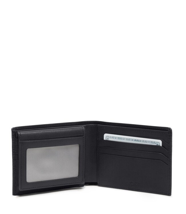 TUMI Global Removeable Passcase