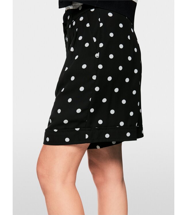 MARC CAIN Polka dot shorts
