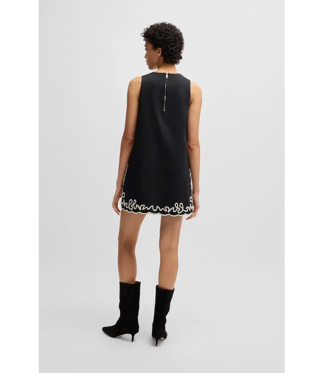 BOSS Robe en coton avec broderies contrastées