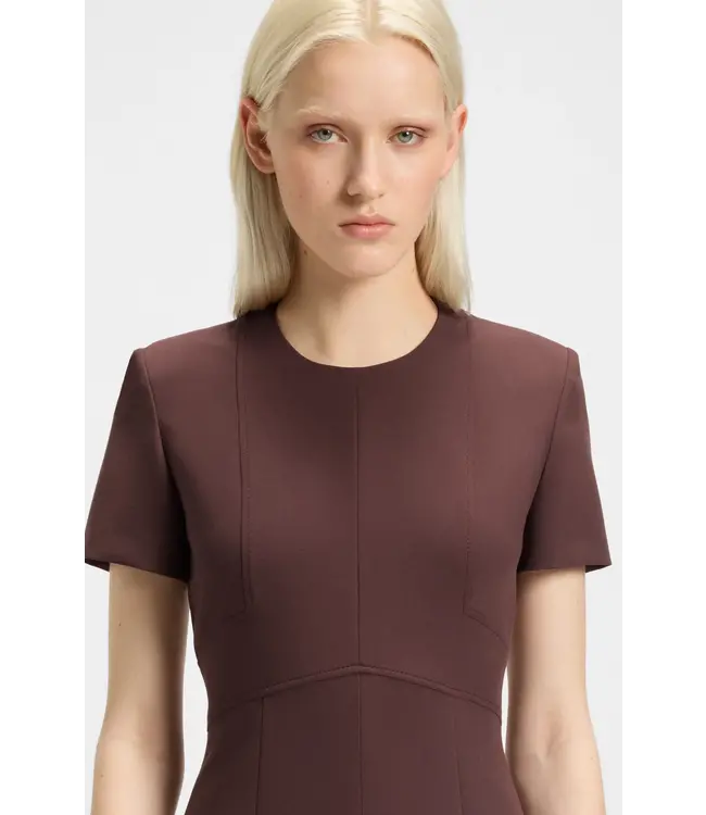 BOSS Robe à manches courtes avec plis sur le devant