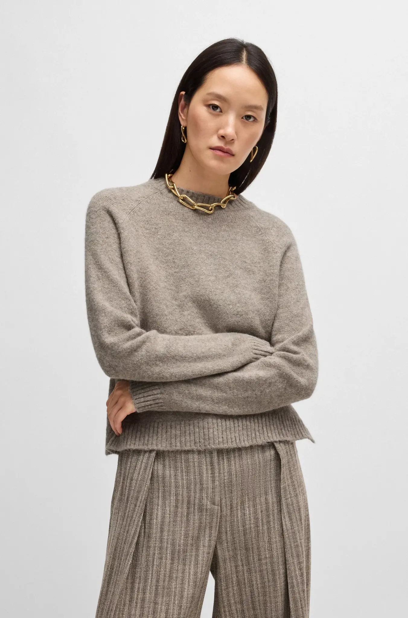 Crew-neck sweater in stretch fabric