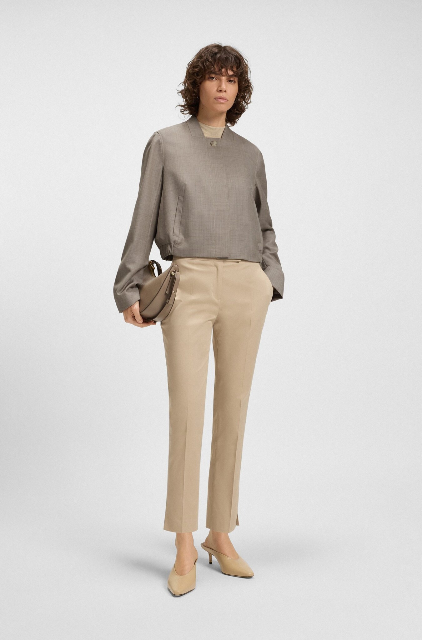 Stretch-wool jacket with sharkskin weave