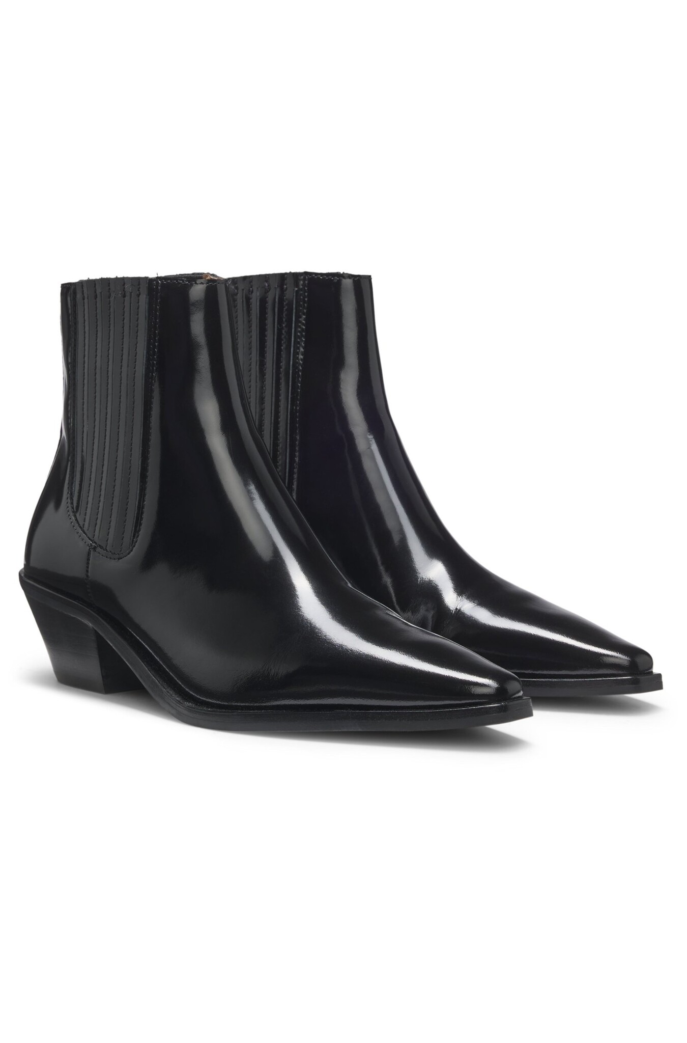 Cuban-heel ankle boots in polished leather