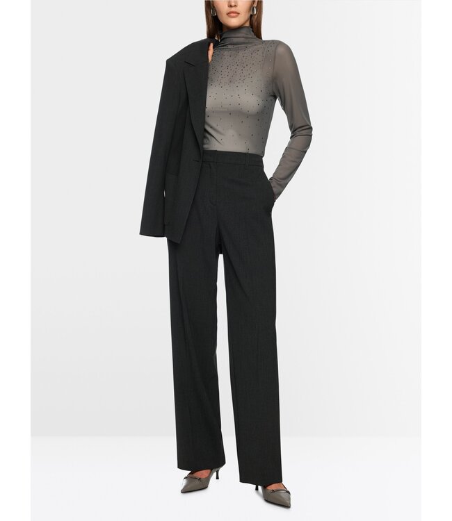 MARC CAIN Long-sleeved mesh top with hotfix