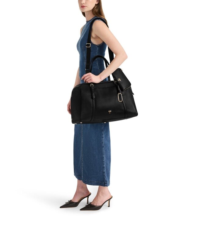 TUMI Oaklynn Weekender |  Voyageur