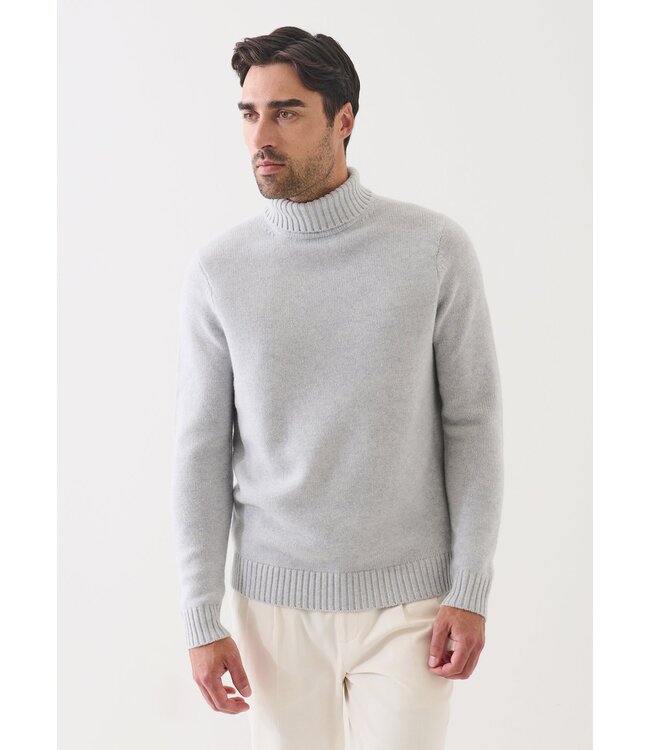 Patrick Assaraf Superfine Lambswool Turtleneck