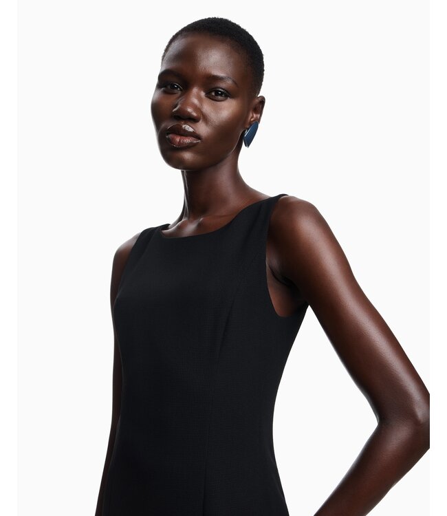 EMPORIO ARMANI Robe Fourreau en Tissu Technique à Motif Gaufre