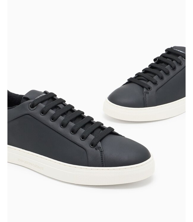 EMPORIO ARMANI  Baskets en cuir souple