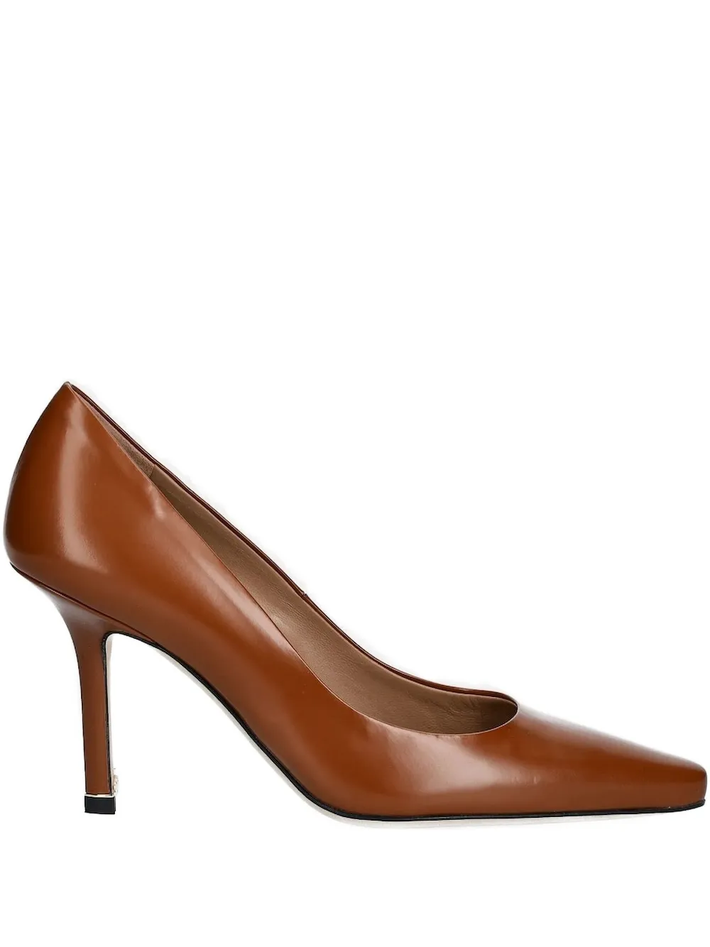 Pointed-toe pumps in polished leather