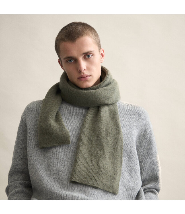 LE BONNET Classic Knit Scarf