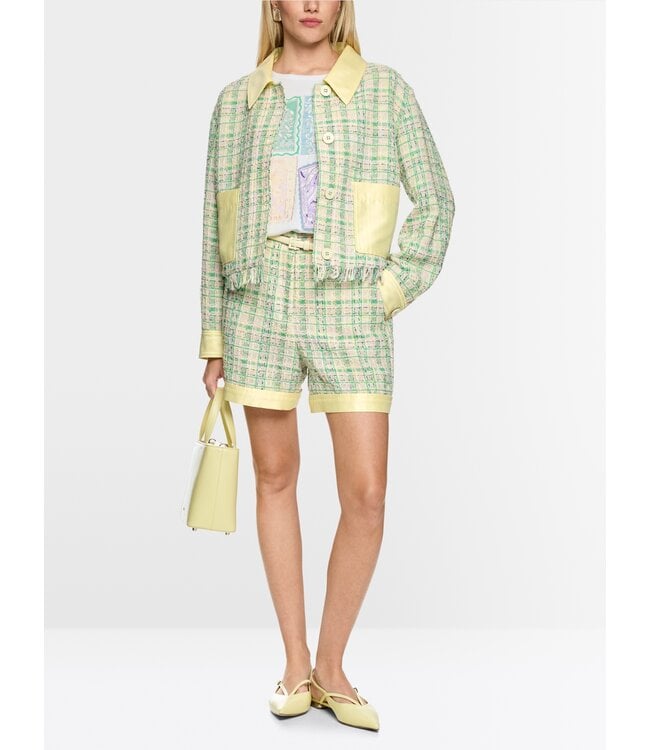 MARC CAIN Shorts with contrasting details