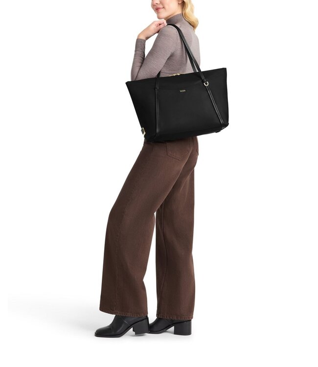 TUMI Q Tote