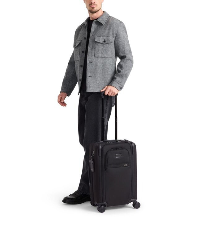 TUMI Dual Access Expandable Carry-On | Alpha