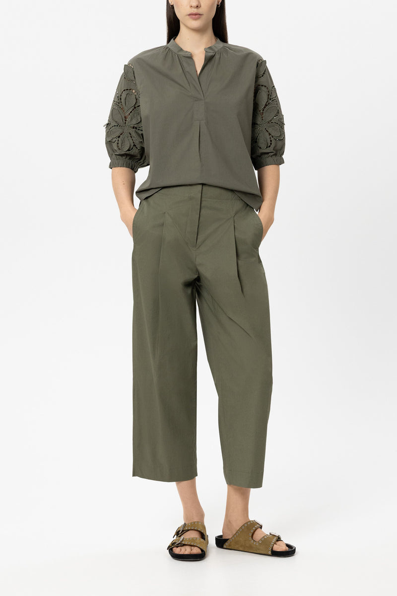 Gabardine Tapered Pants