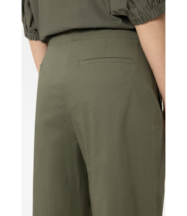 LUISA CERANO Pantalon fuselé en gabardine