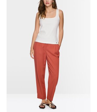 MARC CAIN Ribbed top made from modal stretch MARC CAIN Ribbed top made from modal stretch