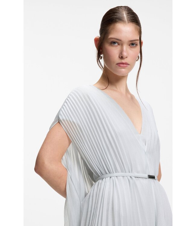 BOSS Robe plissée superposée avec cape