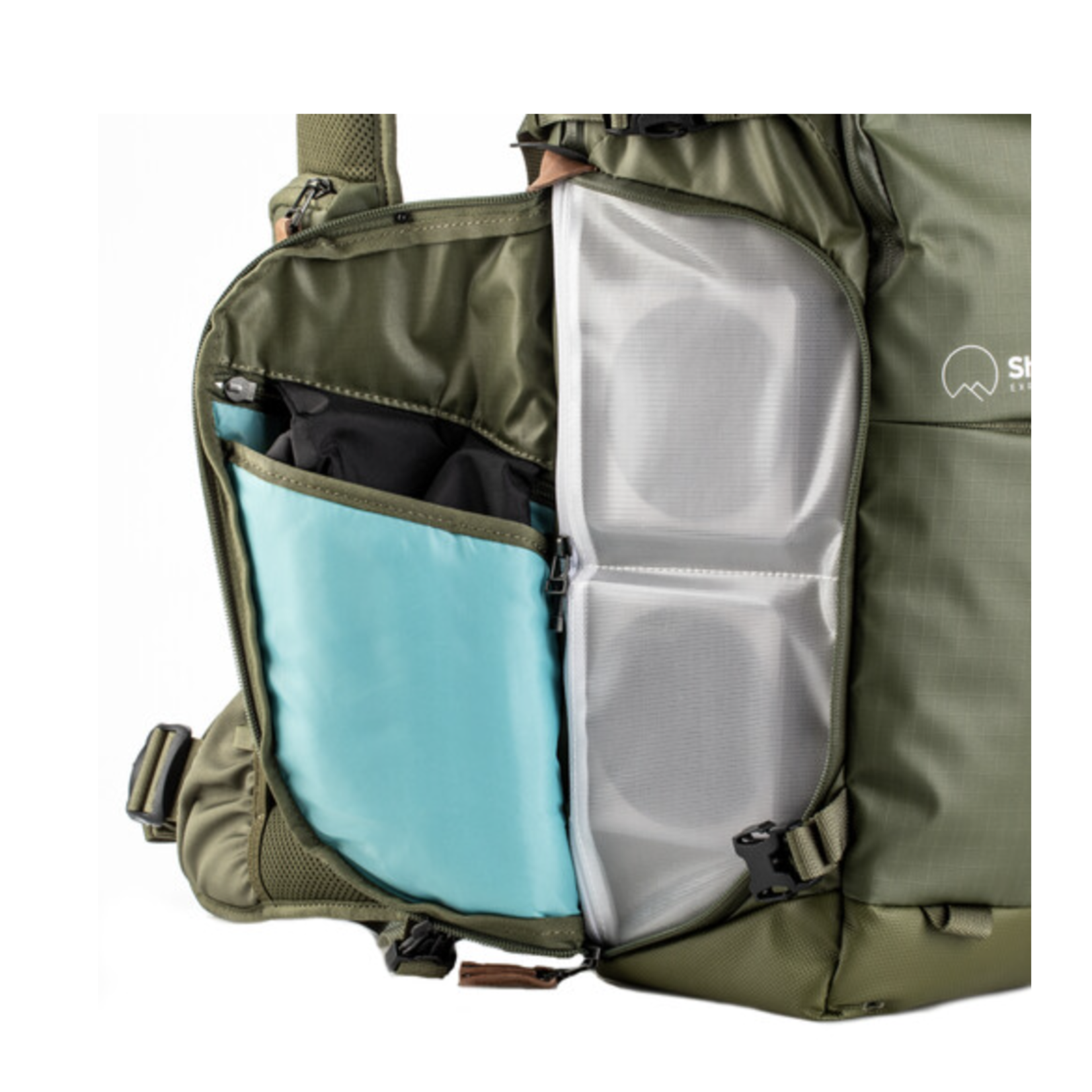 Wandering Photographers, This New Backpack Is for You | Gear Patrol