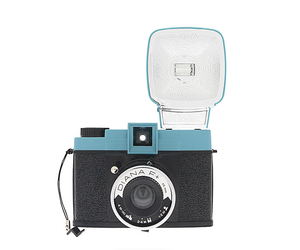 lomography-lomography-diana-f-