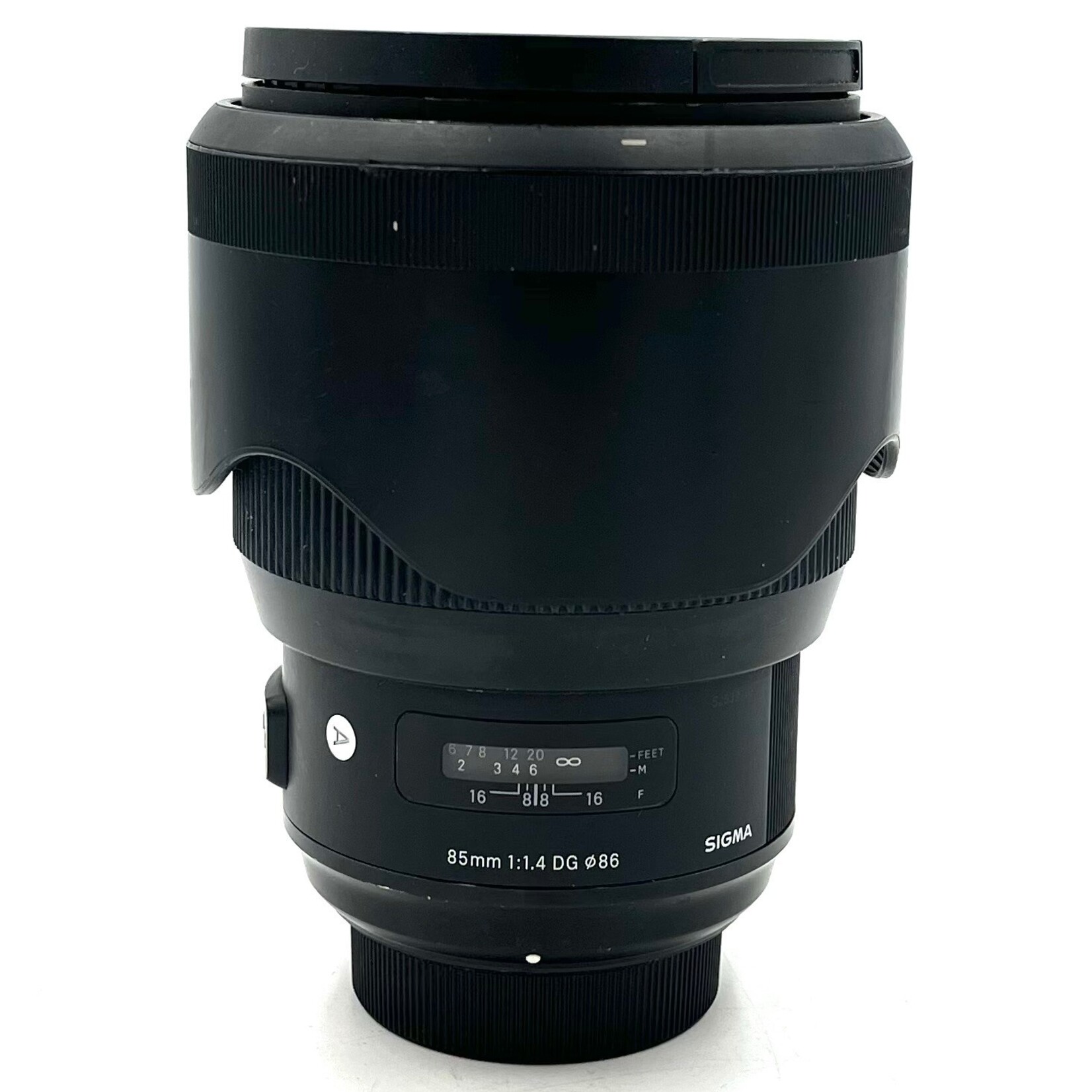 Sigma Used Sigma 85 f/1.4 for Nikon F mount