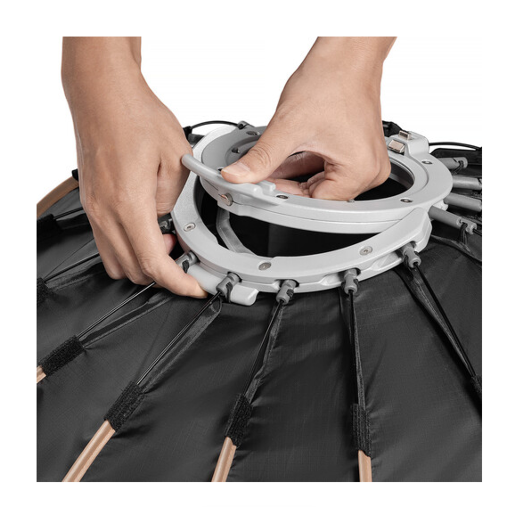SmallRig SmallRig FP-60 Folding Parabolic Softbox (23.6 x 15.7")