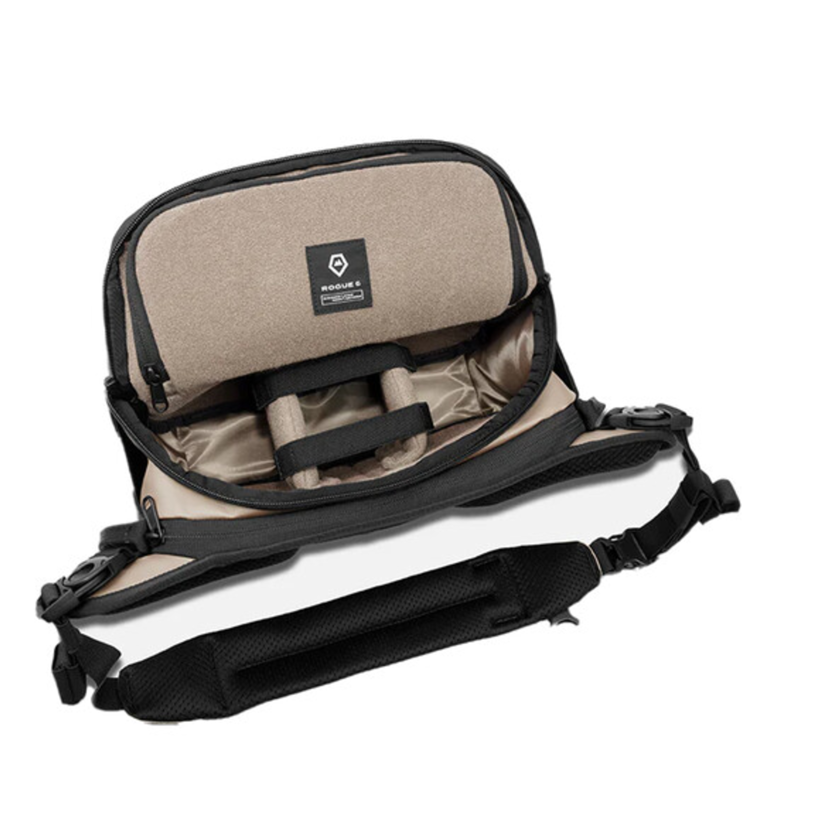 WANDRD ROGUE SLING - 6L ベージュ WANDRD ROGUE Sling 6L V2 Yuma Tan - Stewarts Photo