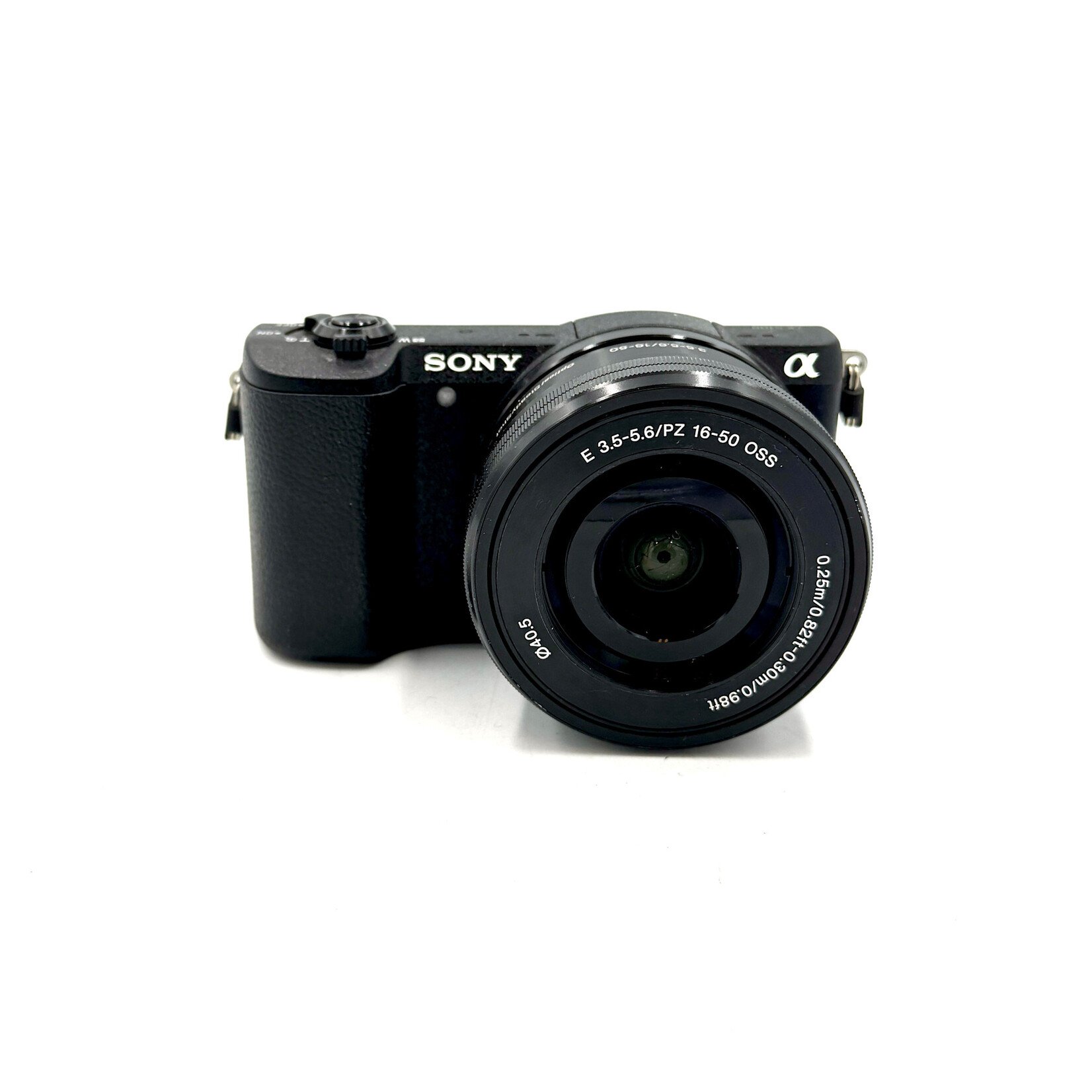 Sony USED Sony a5100 w 16-50mm lens