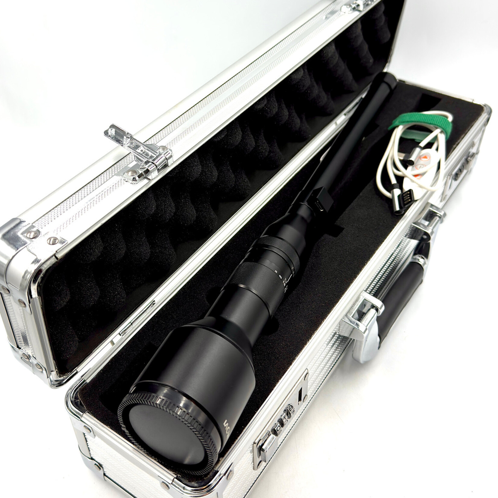 Laowa #1516 Used Laowa 24mm f/14 2x Macro Probe lens