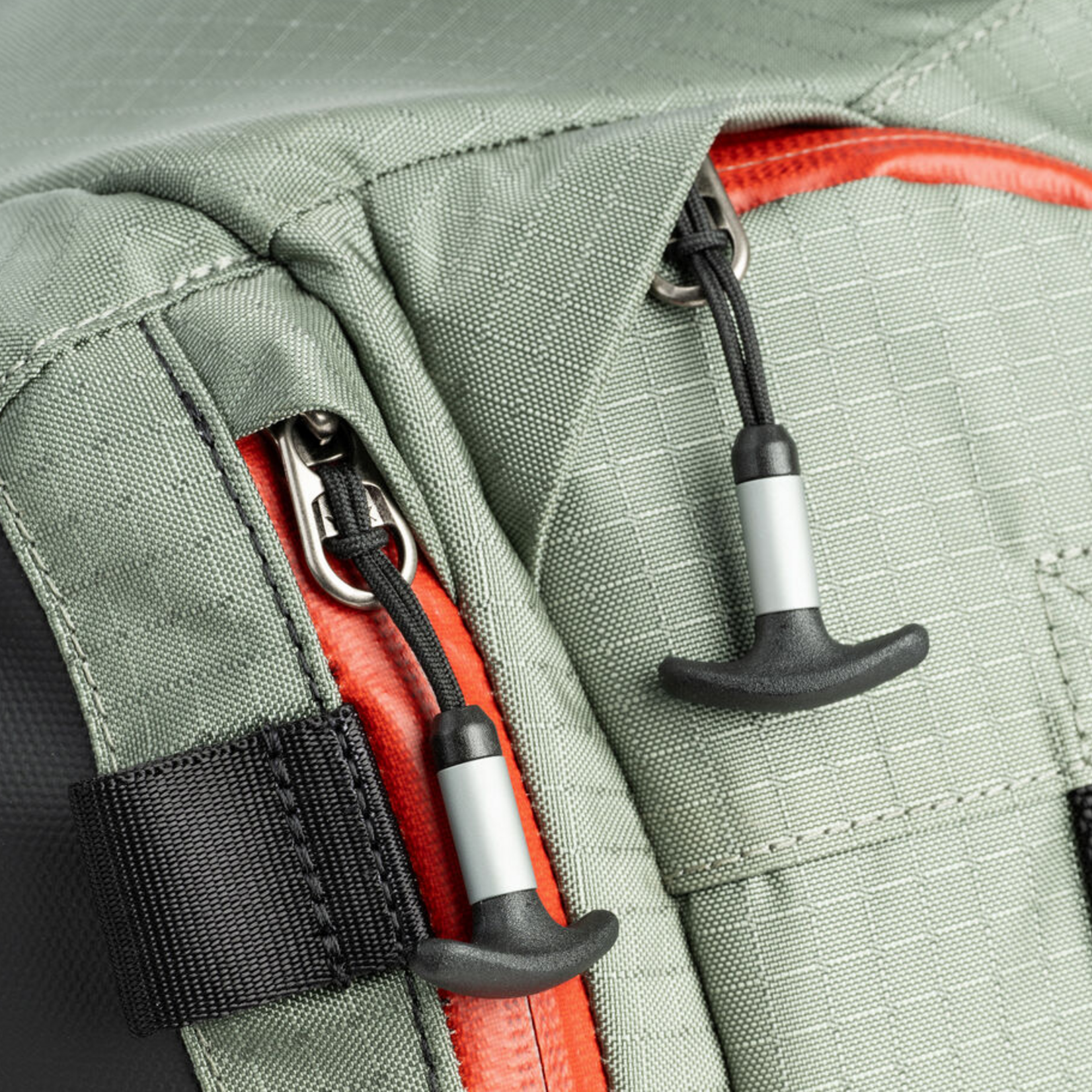 ThinkTank Think Tank Photo PhotoCross Sling V2 (Sage, 14L)