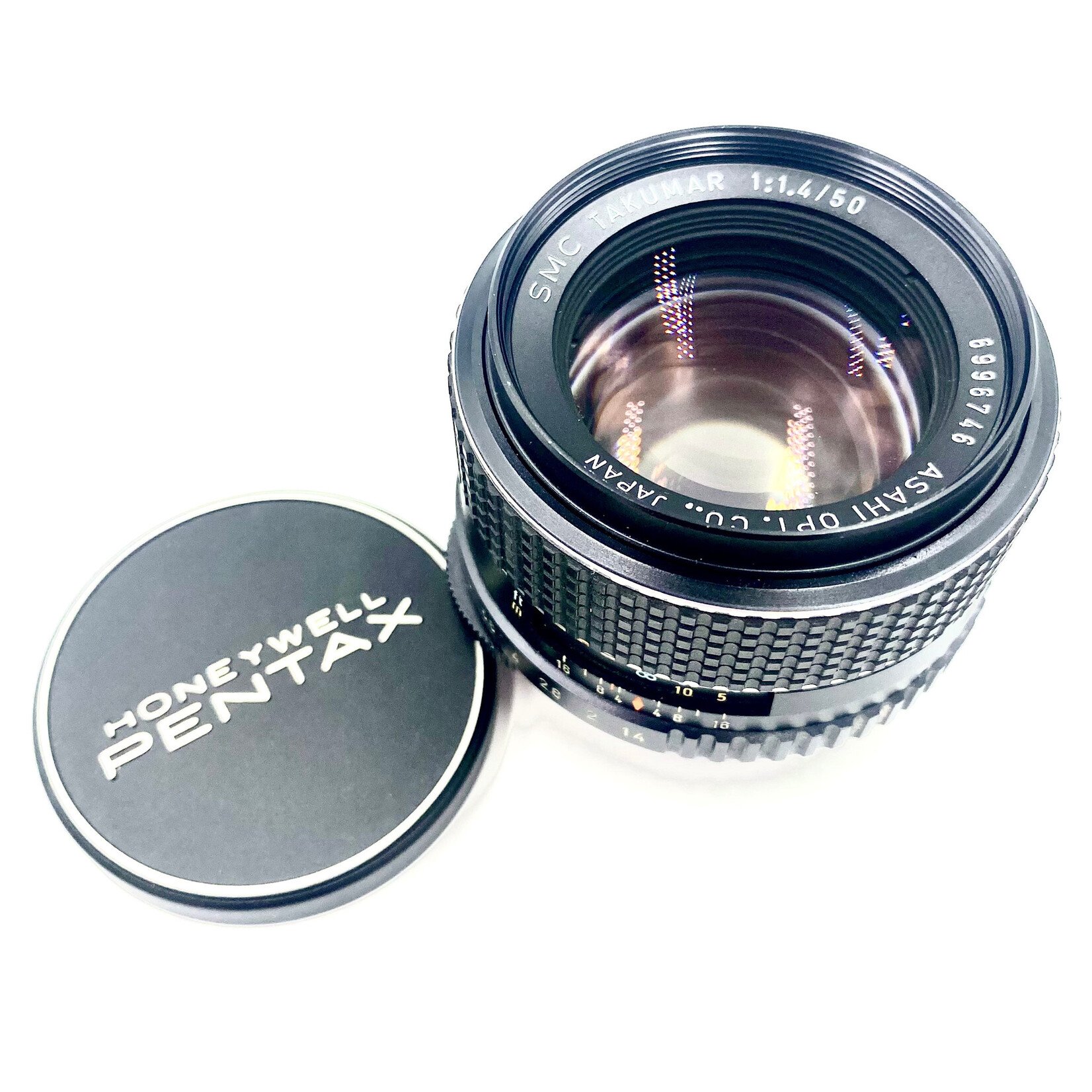 Pentax $1534 Pentax Asahi SMC Takumar 50mm f/1.4 M42