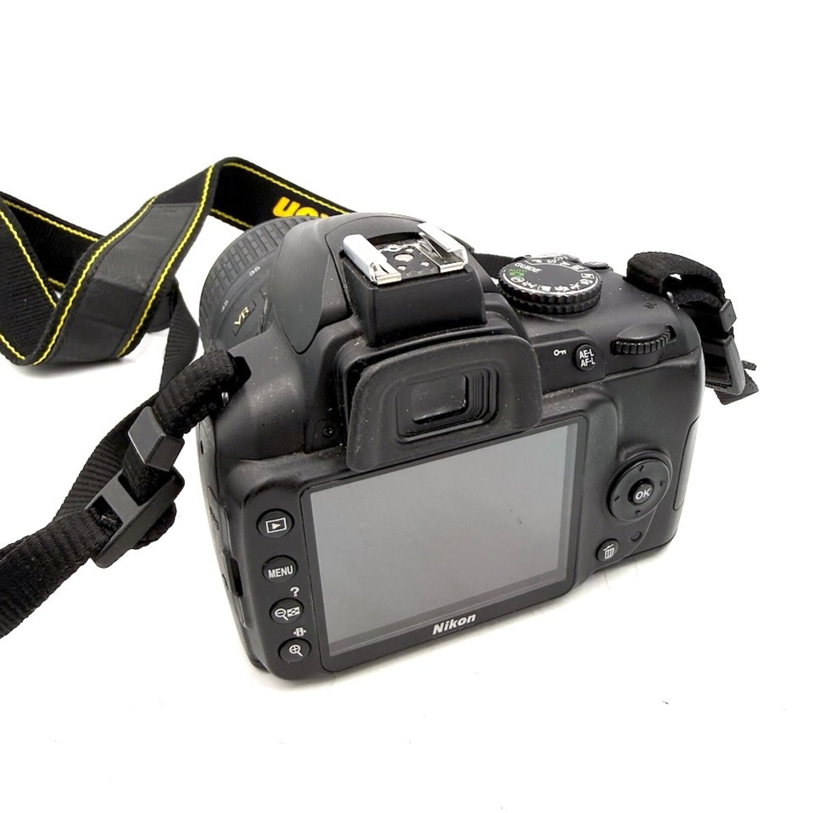 #1574 Used Nikon D3000 w/18-55mm