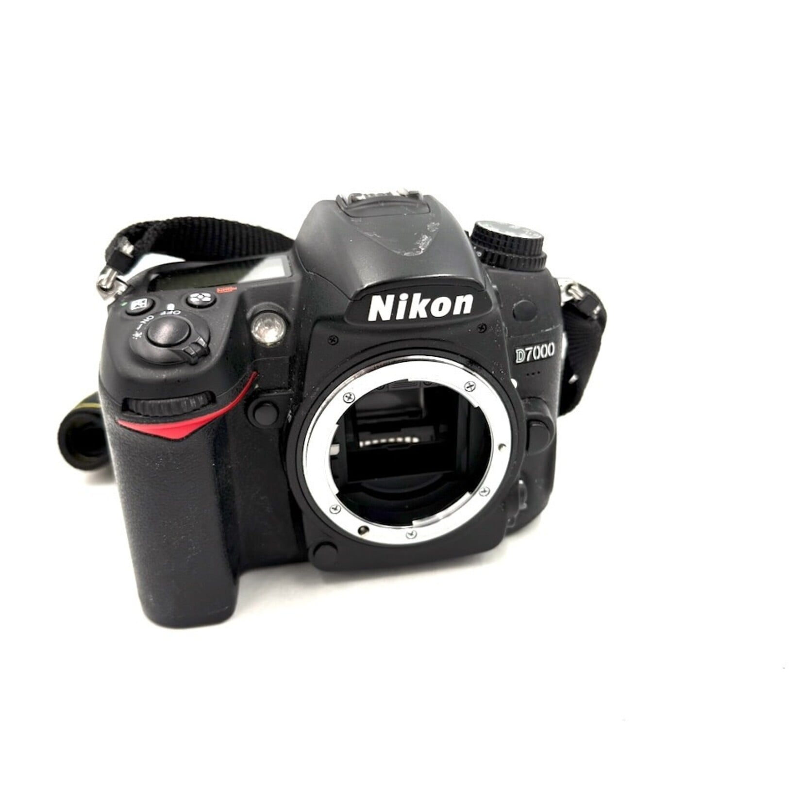 #1574 Used Nikon D7000 Camera Body