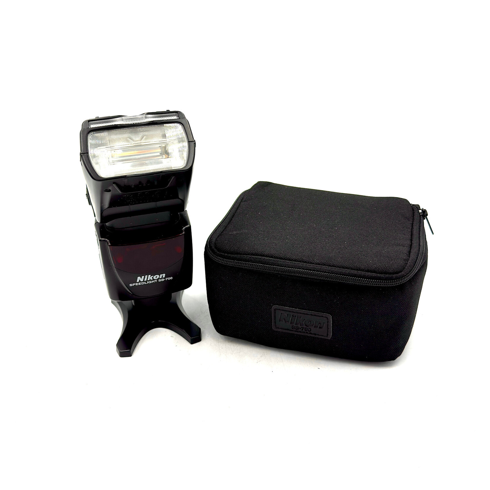 Nikon #1589 USED Nikon SB700 Flash