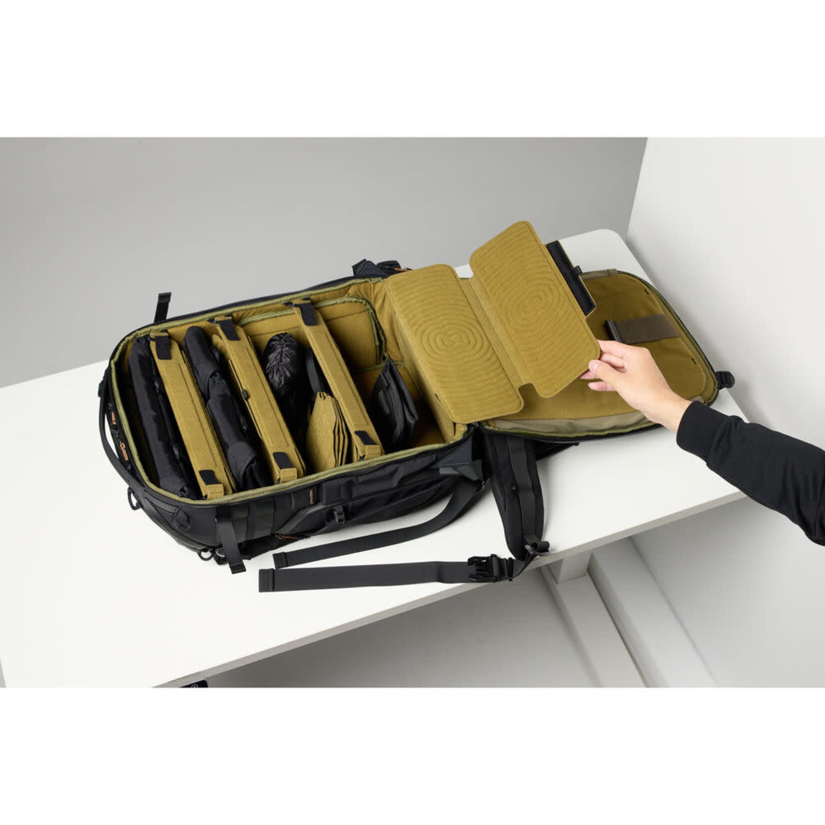 SmallRig SmallRig 25L Photo Backpack - Black