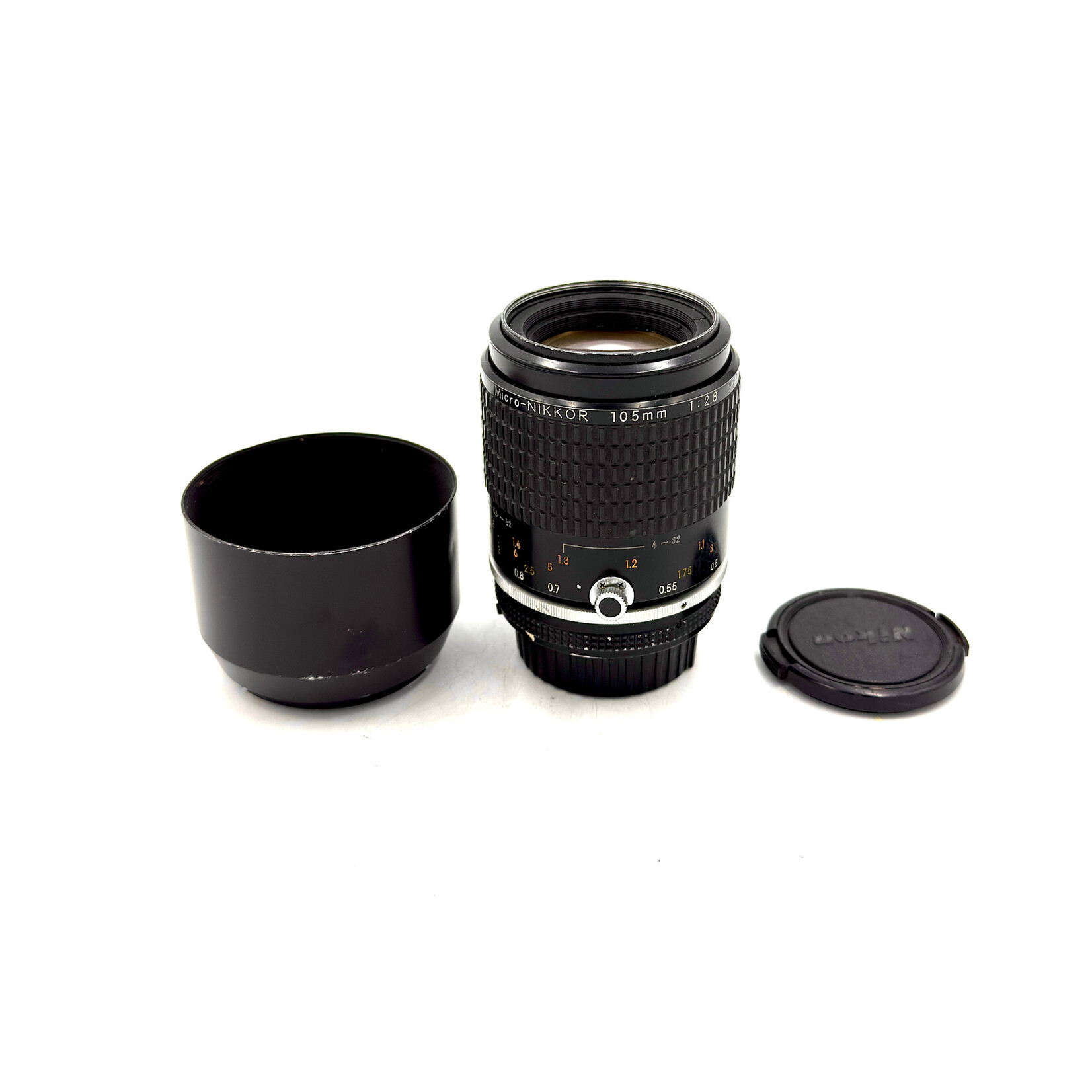 Nikon #1589 USED Nikon AI-S 105mm f/2.8