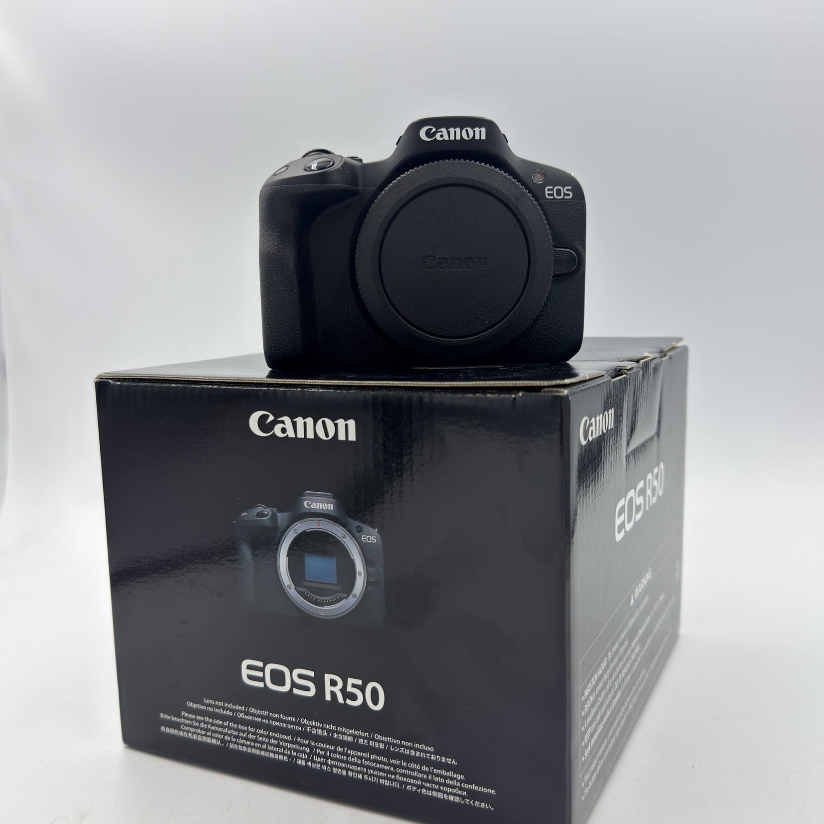 USED Canon R50 Body