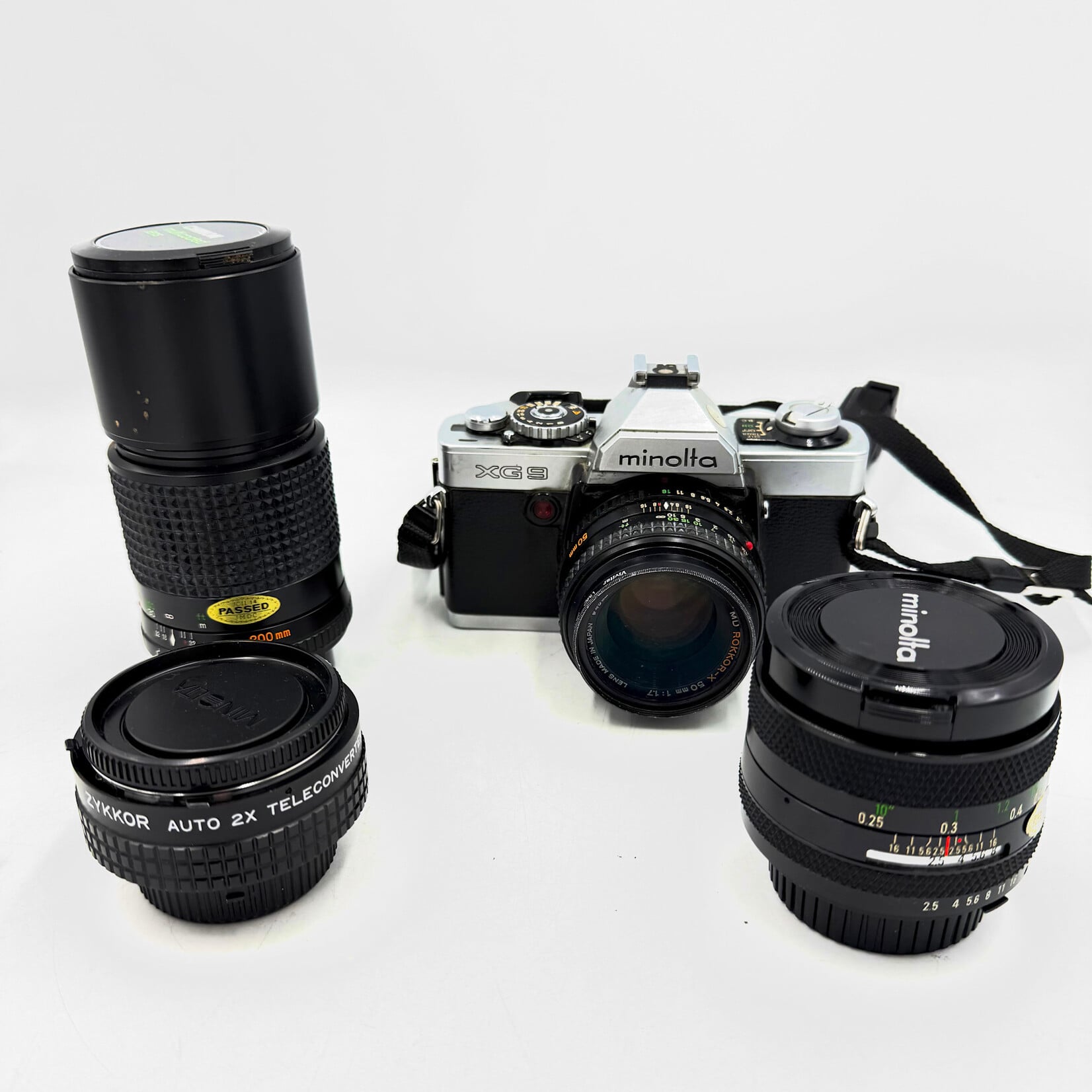 #1622 Used Minolta XG9 35mm Camera Kit