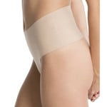 Spanx Undie-Tectable  Panty