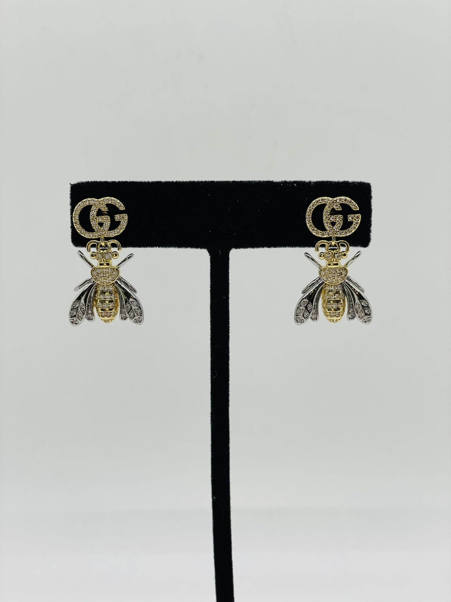 gg-earrings-once-upon-a-dress-ridgeland-ms-pageant-prom-formal