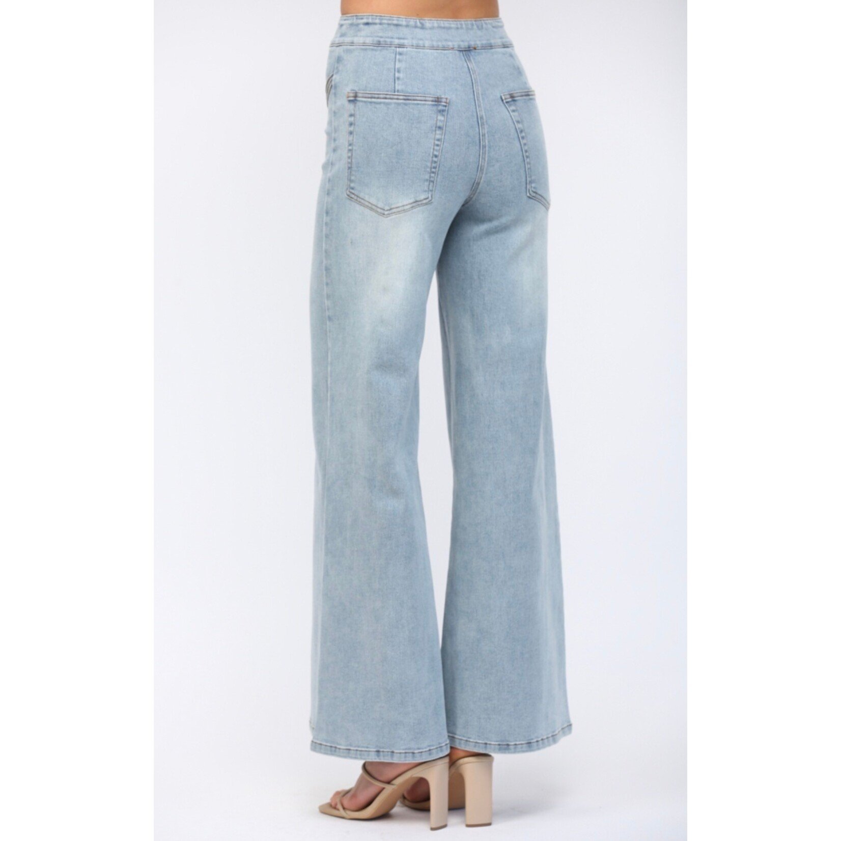 The Connie Jeans
