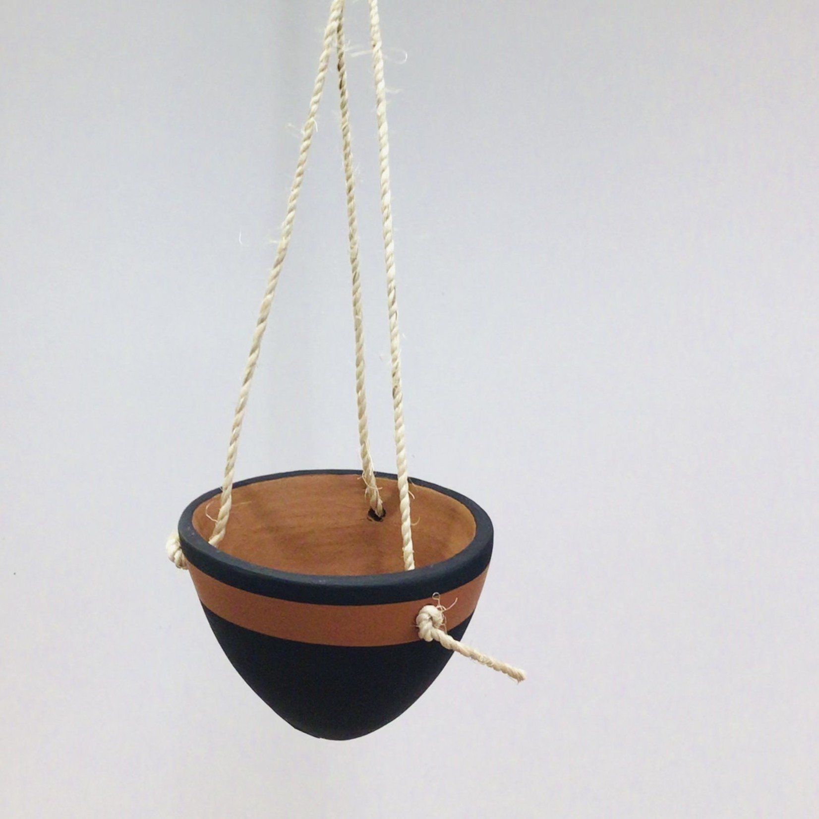 Women of the Cloud Forrest Small Hanging Black Terracotta Planter, Nicaragua