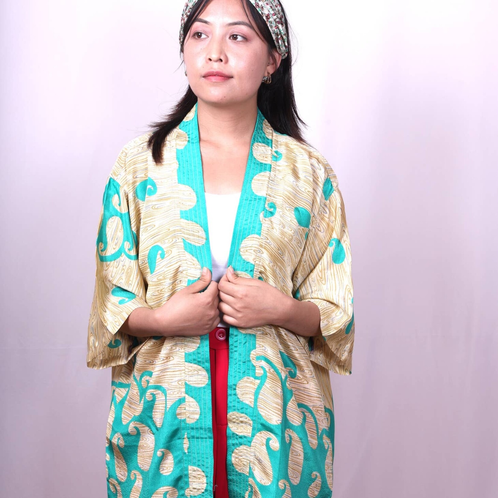 Women of the Cloud Forest Sari Kimono, Nepal