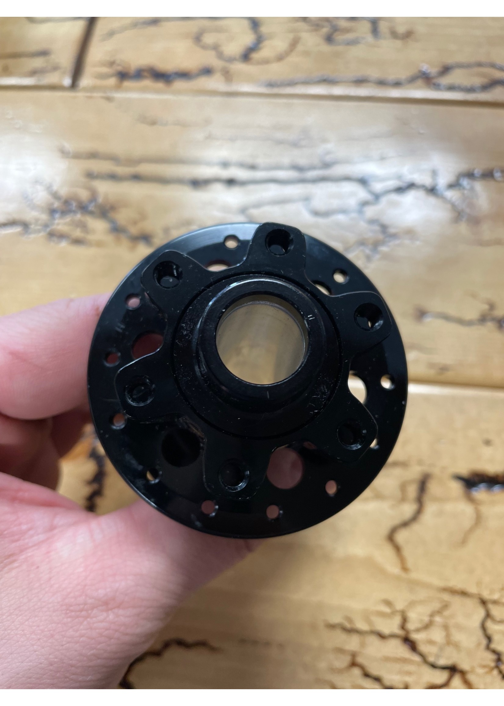 Salsa Salsa 15x100 Thru Axle 6 Bolt Front Hub