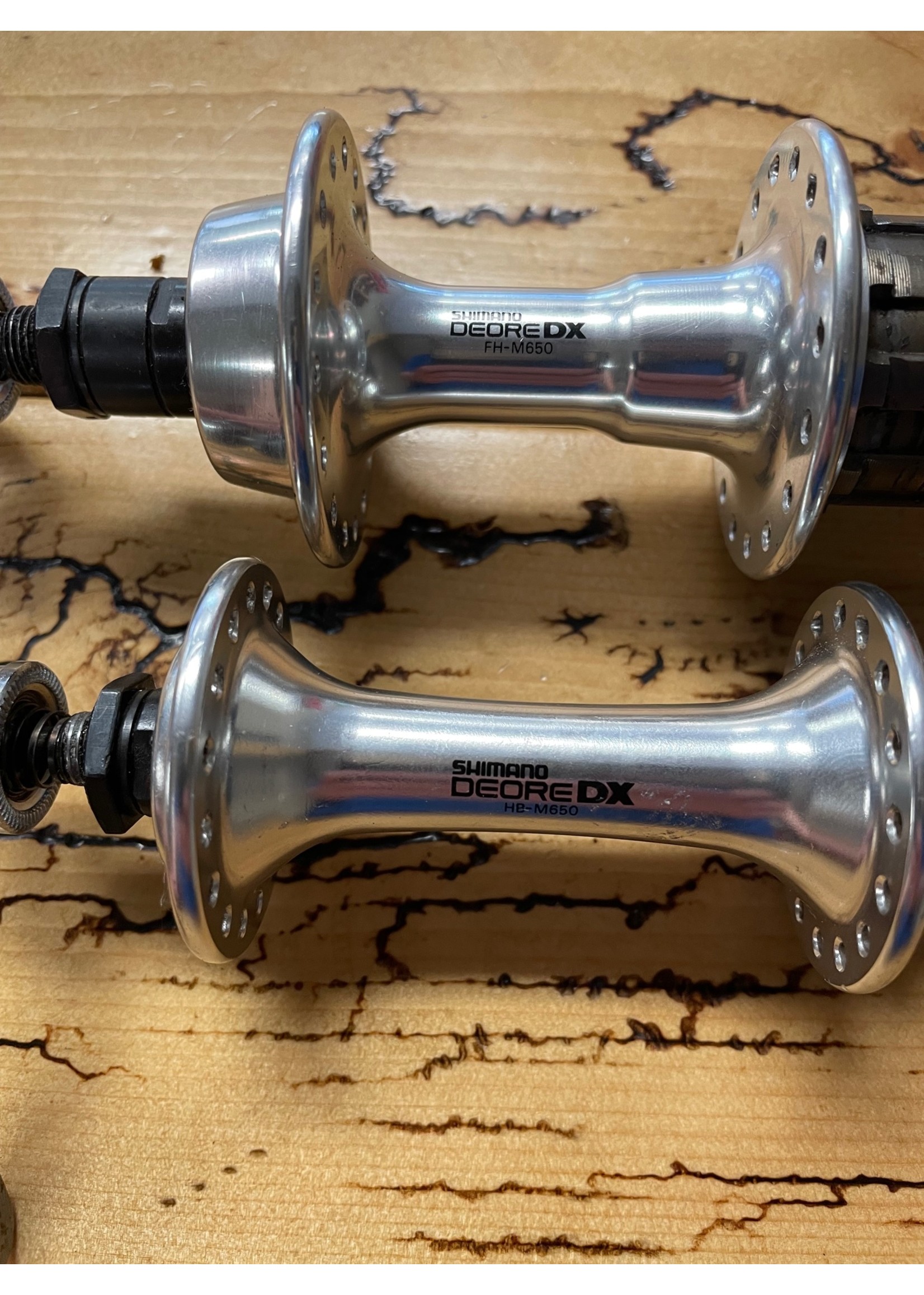 Shimano Deore DX M650 Hub Set 