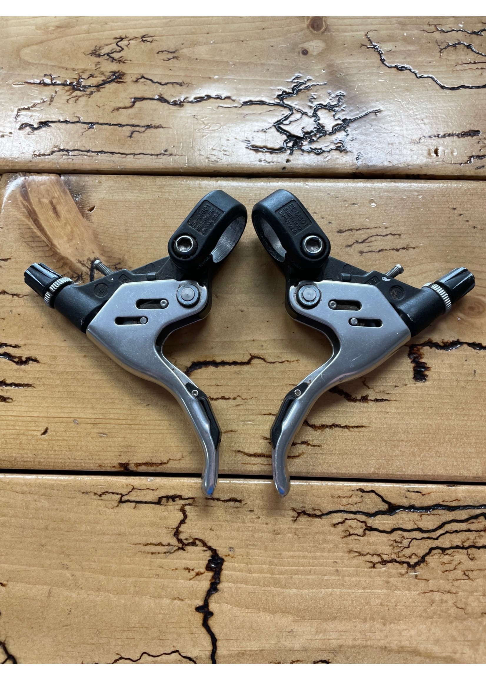 SHIMANO Shimano BL-M601 Brake Lever Set